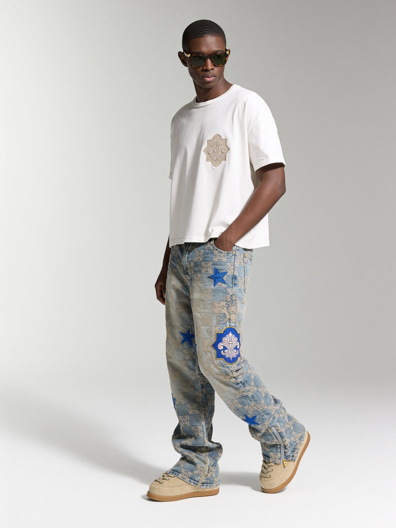 Heavyweight vs Standard Denim: What Weight Actually Means