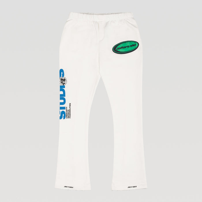 SNOW WHITE FLARE SWEATPANT