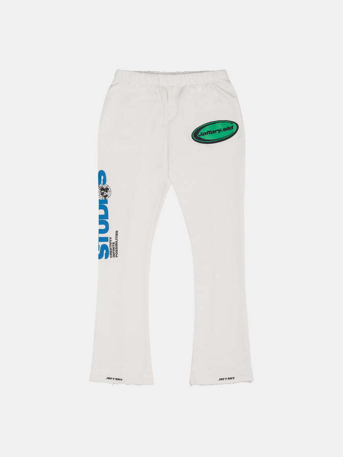 SNOW WHITE FLARE SWEATPANT
