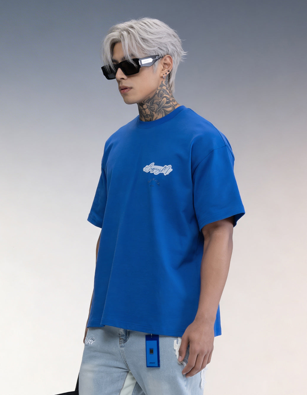 OUTSIDE THE MATRIX TEE